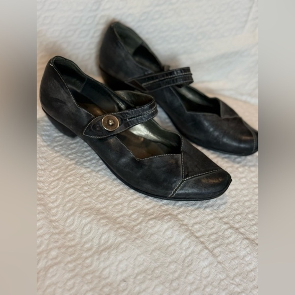 Women's Fidji Size EU 41